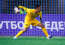 Голкипер "Алтая" Абилхайр Алиакбар. Фото: ФК "Алтай"©