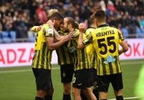 Футболисты "Кайрата" празднуют гол в Суперкубке-2025. Фото: ФК "Кайрат"/Арман Джаксыгулов©