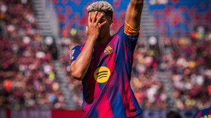 Рональд Араухо празднует гол. Фото: ФК "Барселона"©