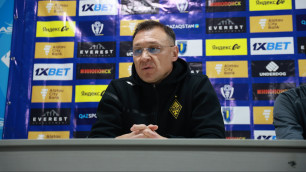 Рафаэль Уразбахтин на пресс-конференции. Фото: ФК "Кайрат"©