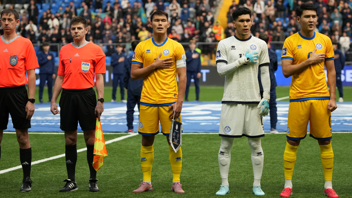 Дебюты и особенная игра Алипа: что случится в матче Казахстан - Коморские острова?