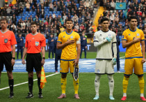 Нуралы Алип, Темирлан Анарбеков и Алибек Касым перед матчем Казахстан - Намибия. Фото: Vesti.kz/Алимжан Аманжол©