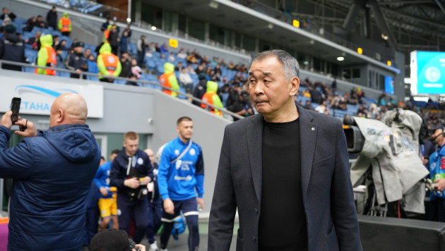 Талгат Байсуфинов перед матчем Казахстан - Намибия. Фото: Vesti.kz/Алимжан Аманжол©