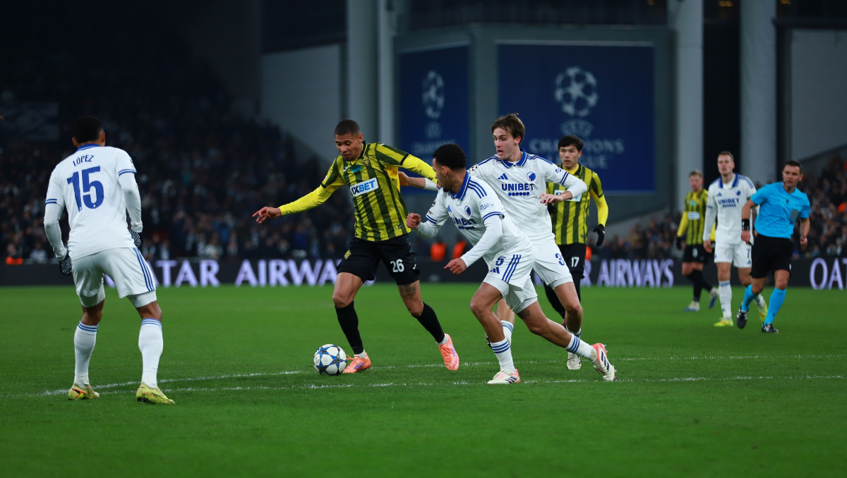 Соперник "Кайрата" по Лиге чемпионов уволил главного тренера