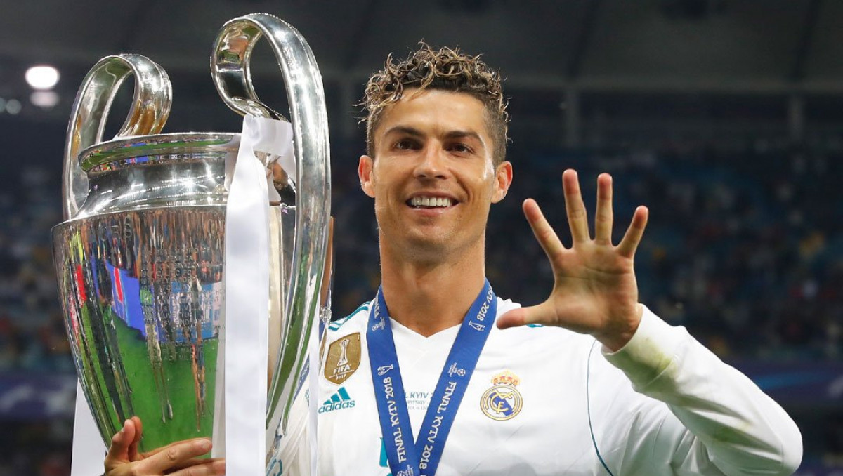 Роналду решил сорвать переход звезды "Реала" к Месси