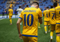 Максим Самородов перед матчем Казахстан - Коморские острова. Фото: Vesti.kz/Алимжан Аманжол©