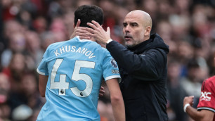 Абдукодир Хусанов (слева) и Хосеп Гвардиола. ©Depositphotos/operations@newsimages.co.uk