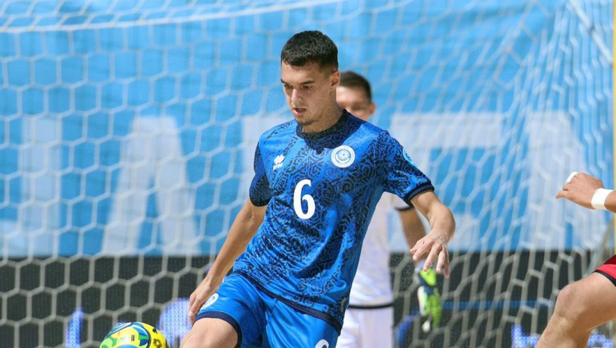 Игрок сборной Казахстана поспорит за звание лучшего футболиста мира