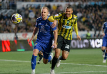 Бранимир Калаица и Эдмилсон в матче "Кайрат" - "Астана". Фото: ФК "Кайрат"©