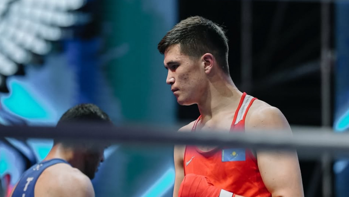 Нокаутом обернулся бой Торехана Сабырхана в 1/2 финала чемпионата Азии по боксу