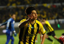 Дастан Сатпаев. Фото: ФК "Кайрат" ©