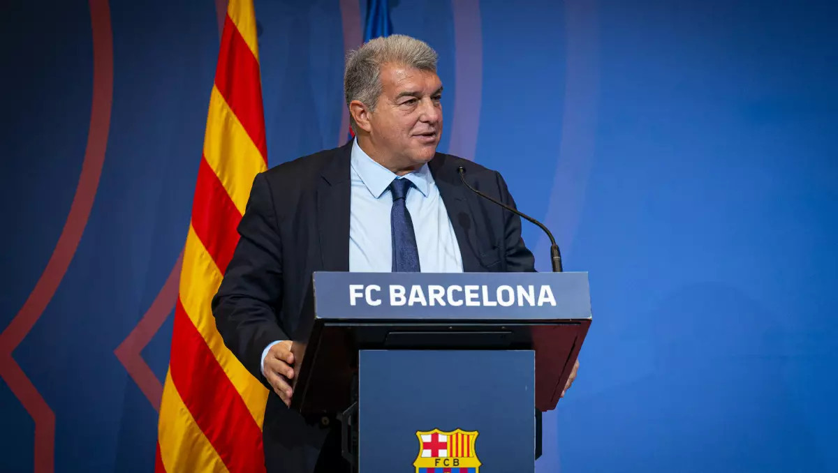 "Барселона" нацелилась на камбэк воспитанника из "Манчестер Сити"