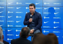 Деку. ©Фото: ФК "Барселона"