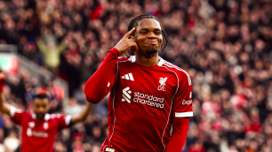 ©ФК "Ливерпуль"