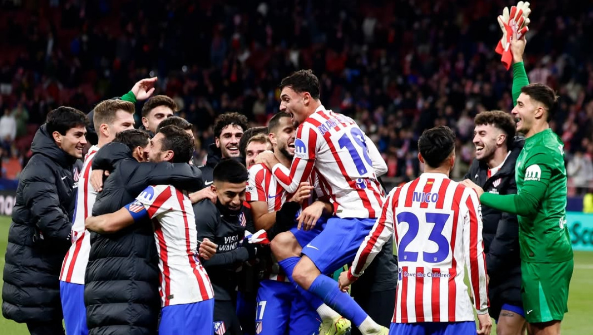 "Атлетико" затроллил "Барселону" после вылета из Лиги чемпионов