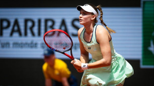 ©instagram.com/lenarybakina/