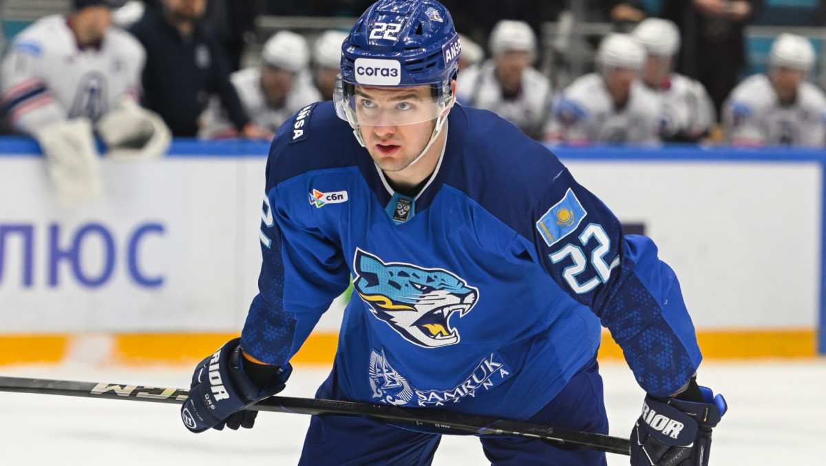 "Барыс" определился с будущим казахстанского игрока и объяснил решение