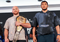 Кайл Снайдер и Ризабек Айтмухан. Фото: IG/rafwrestilngusa©