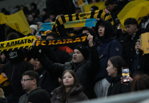 Болельщики "Кайрата". Фото: Vesti.kz/Алимжан Аманжол©