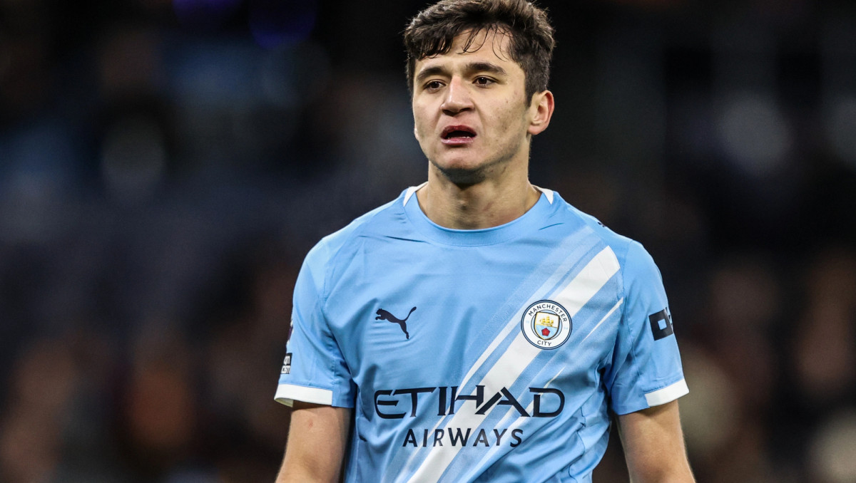 Холанн сделал заявление о Хусанове перед матчем МС с "Арсеналом"