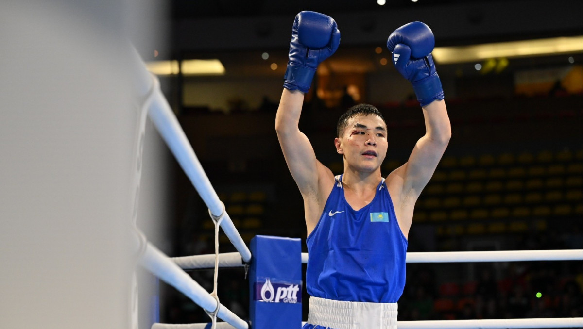 Первый номер сборной Казахстана стартовал с победы на Кубке мира по боксу