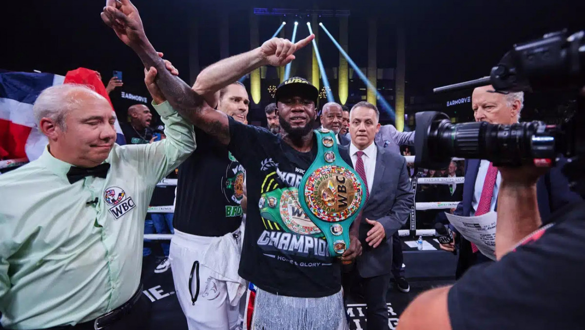 Чемпион мира разоблачил Алимханулы и потребовал бой