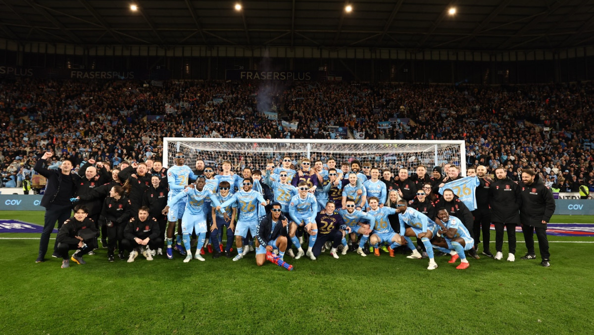 Новичок АПЛ готов потратить 200 миллионов на усиление: в списке игроки "Реала" и "Барселоны"