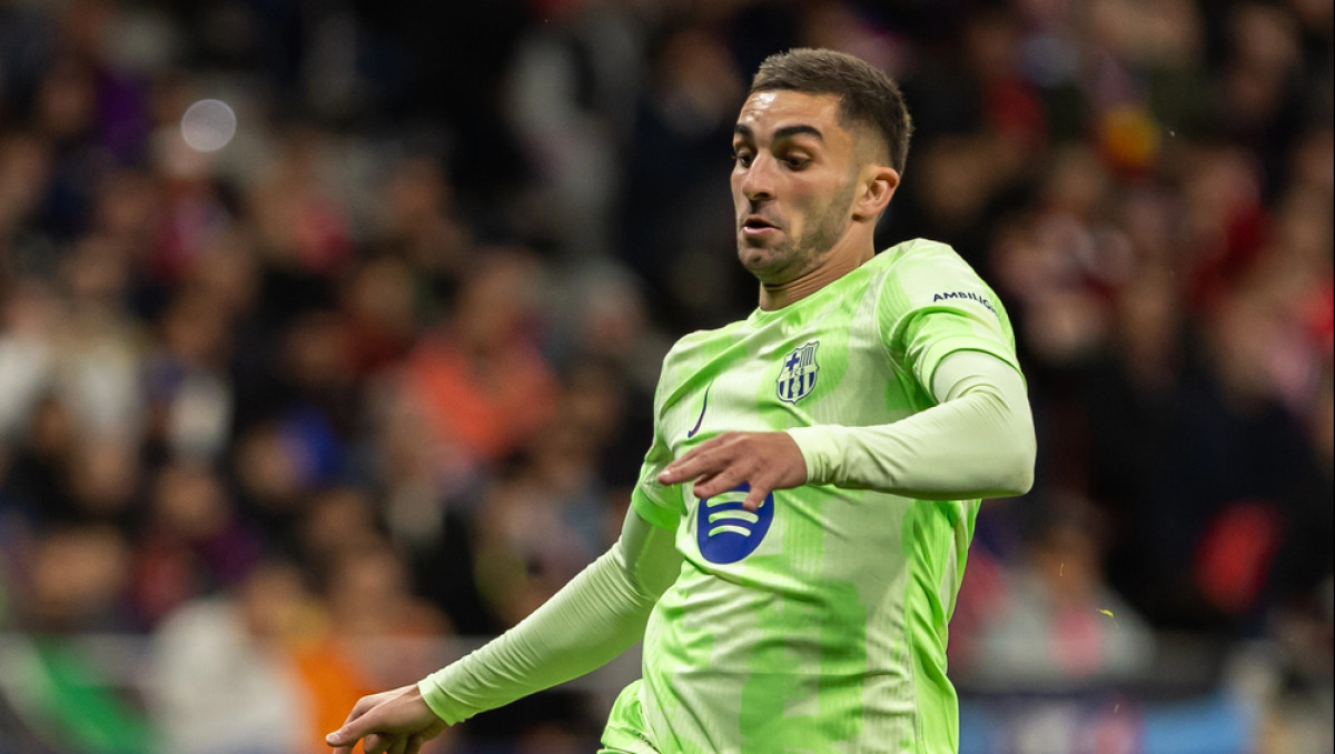 "Барселона" приняла неожиданное решение по форварду: подробности