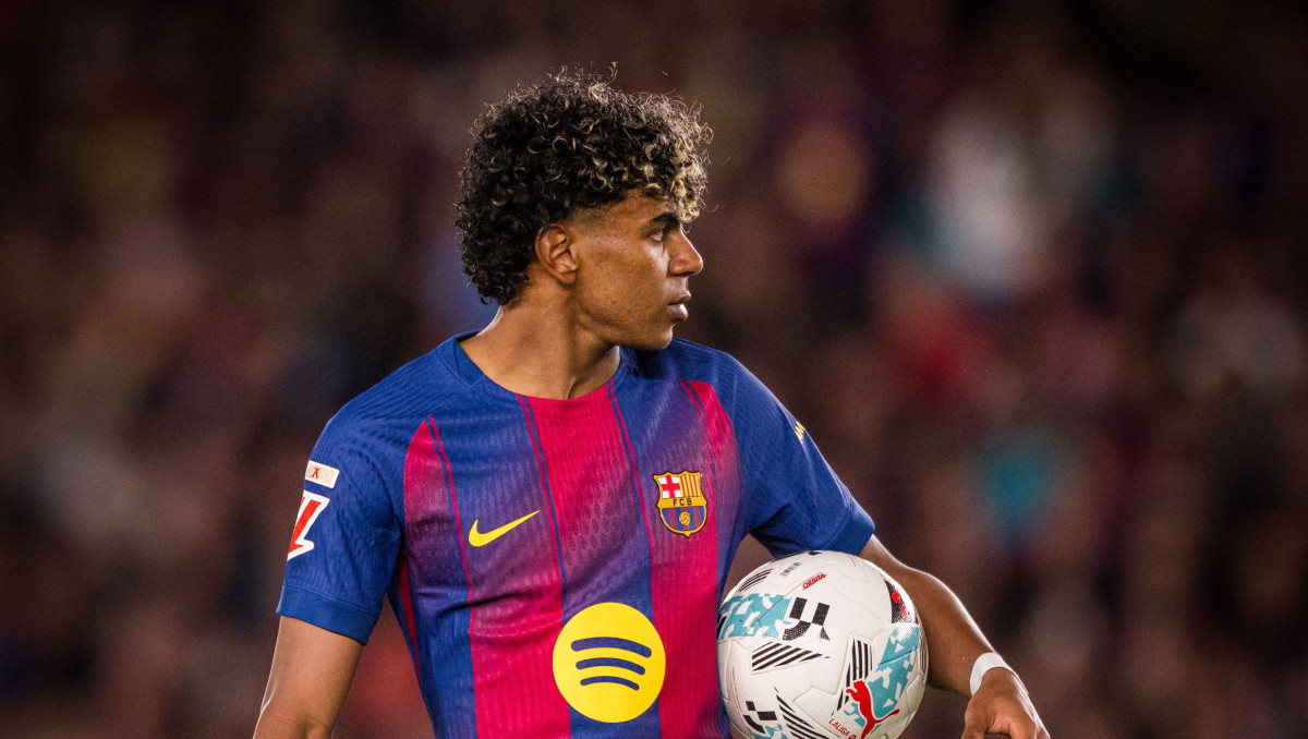 Ламин Ямаль уделал Криштиану Роналду: подробности