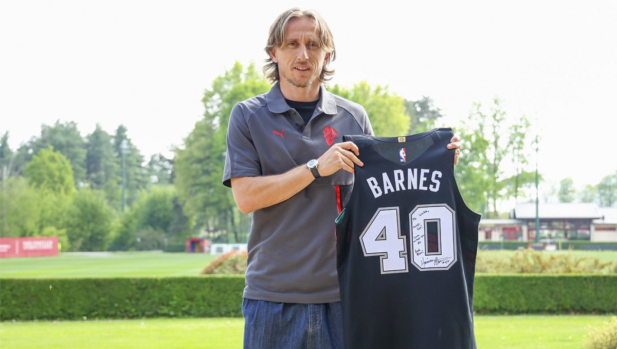 "Милан" лишился Луки Модрича. Подробности