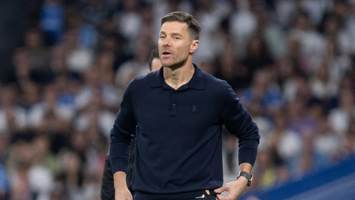 Двукратный победитель Лиги чемпионов решил перехватить Алонсо у "Ливерпуля"