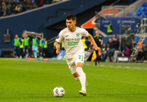 Галымжан Кенжебек в РПЛ. Фото: ФК "Ахмат"©