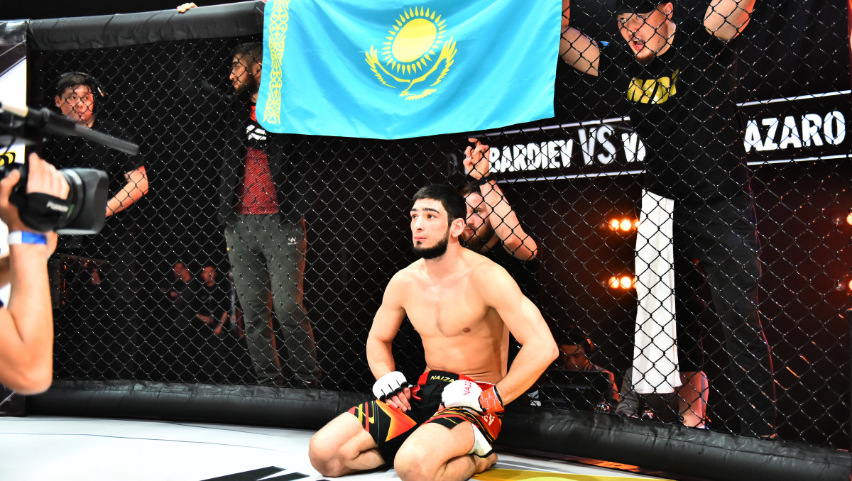 Экс-кандидат на попадание в UFC из Казахстана слетел с боя: он столкнулся с проблемами