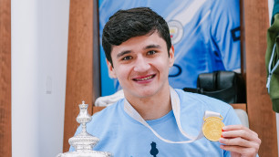 Абдукодир Хусанов. ©x.com/ManCity