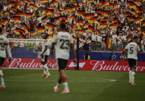 instagram.com/dfb_team©