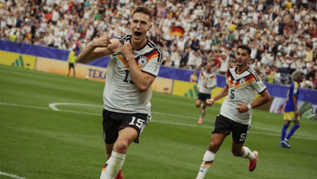 instagram.com/dfb_team©