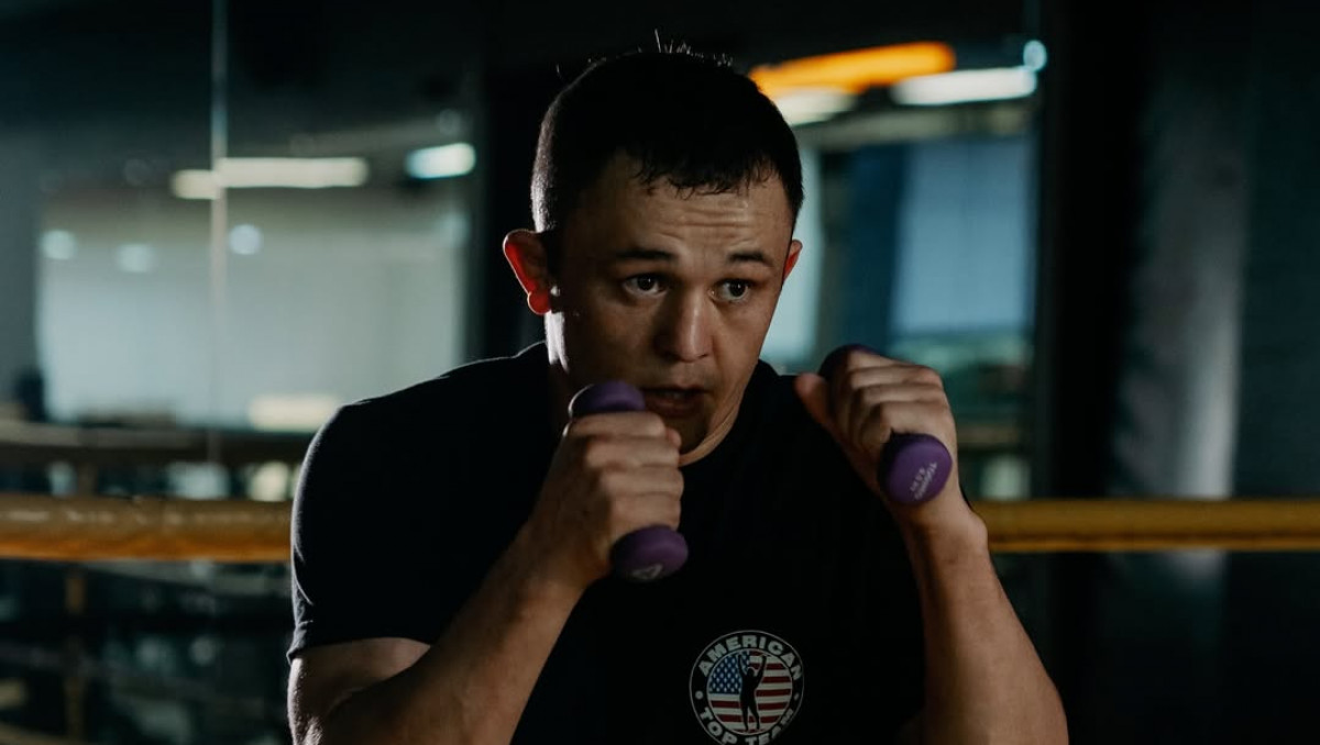 Бекзат Алмахан сделал вес перед боем в UFC