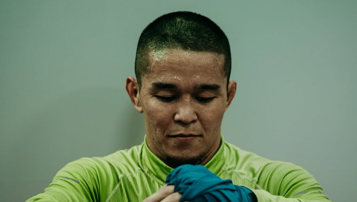 Алмабаев победил и потребовал бой с чемпионом UFC