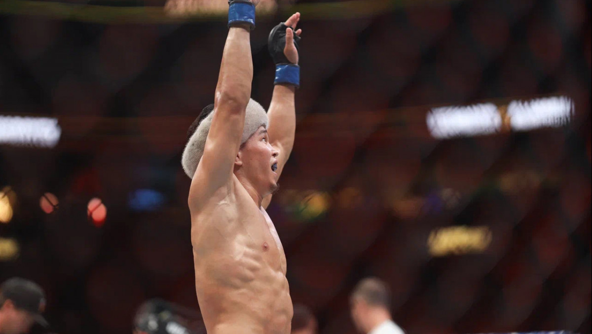 Асу Алмабаев поднялся в рейтинге лучших бойцов UFC после яркой победы