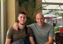 Зинедин Зидан (справа) с сыном Эльязом. ©instagram.com/zidane