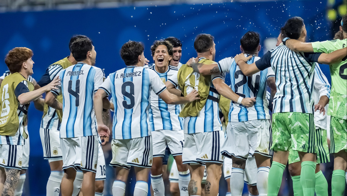 Сборная Аргентины приняла решение по полуфиналу ЧМ-2026 и обратилась в ФИФА