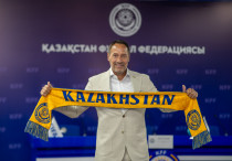 Джон ван ’т Схип назначен новым тренером сборной Казахстана. ©КФФ