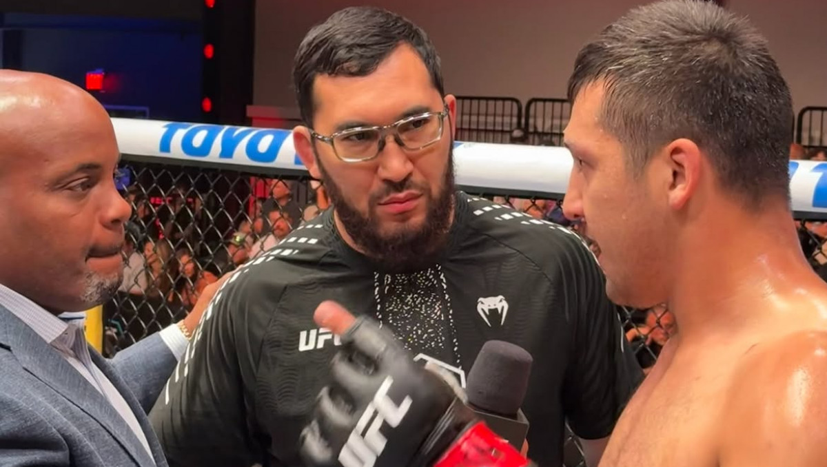 Нокаутёр переписал историю в UFC: ещё ни один казахстанец не делал этого