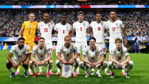 ©x.com/England