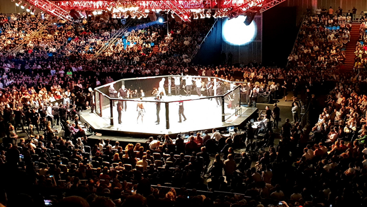 Четыре боя - 371 секунда: боец UFC сокрушил 15-го номера рейтинга
