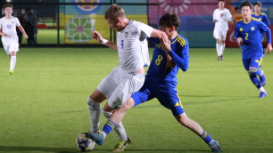 Эпизод матча Казахстан-Узбекистан на ЧМ (U-15). Фото: ©КФФ