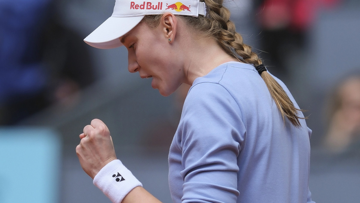 Елена Рыбакина досрочно гарантировала себе звание первой ракетки
