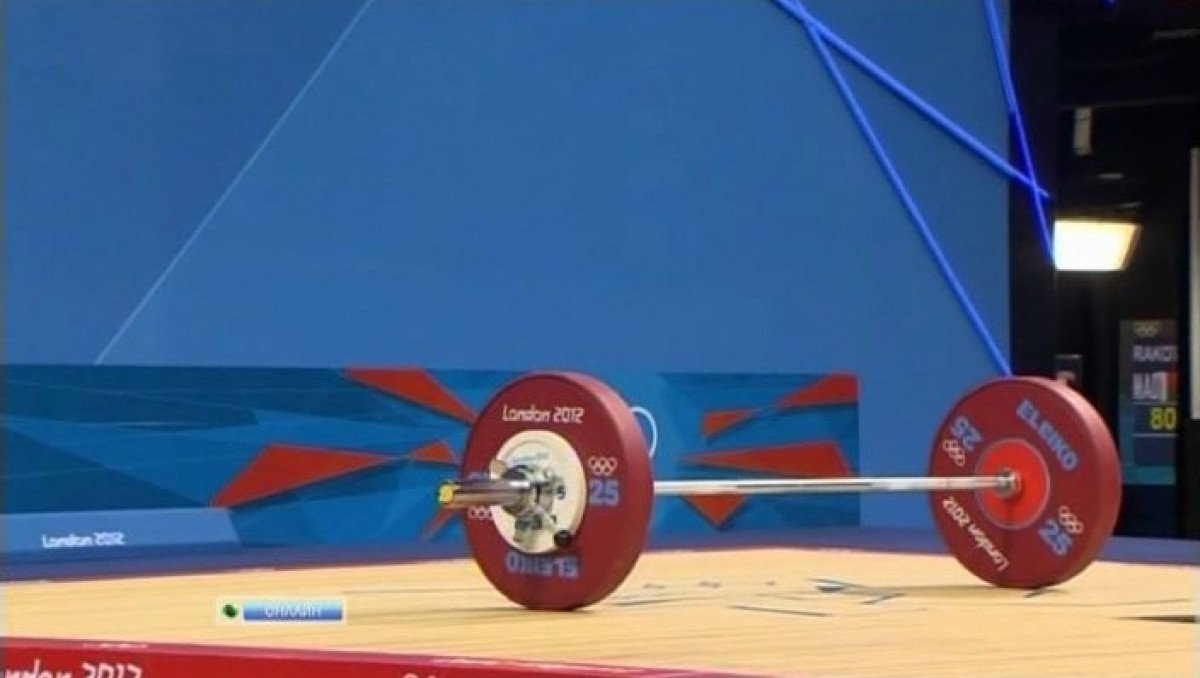 Казахстанский тяжелоатлет стал третьим в весовой категории до 77 килограммов