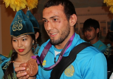 Даниял Гаджиев с бронзовой медалью Олимпийских Игр-2012. Фото Vesti.kz©.