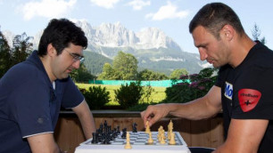 Крамник не смог выиграть у Виталия Кличко в шахматы